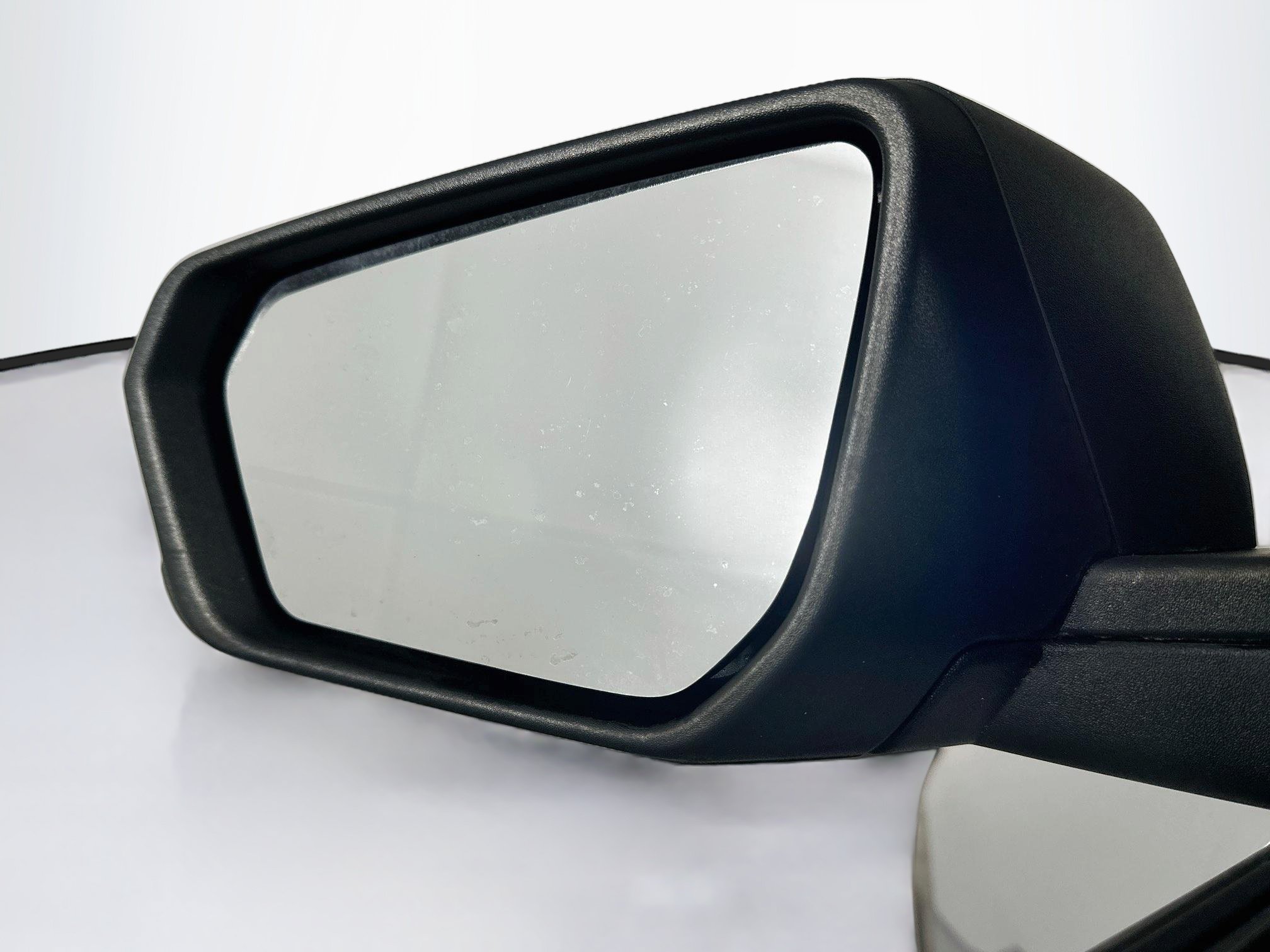 Used 2020 Chevrolet Equinox LS FWD image 16