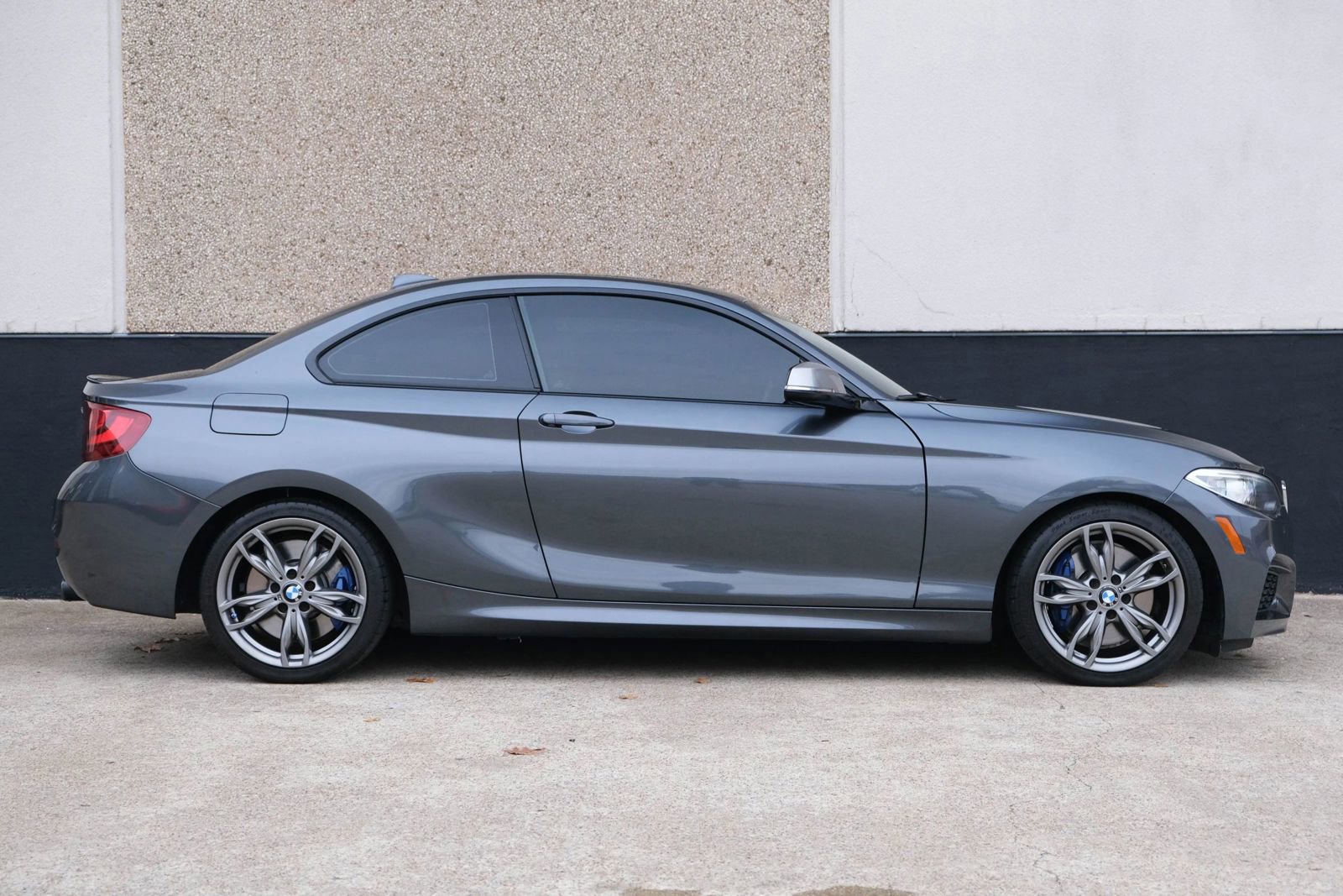 Used 2015 BMW M235i Coupe image 11