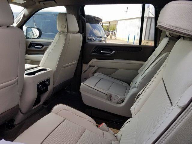 New 2026 GMC Yukon XL Denali w/ LPO, Floor Liner Package image 6