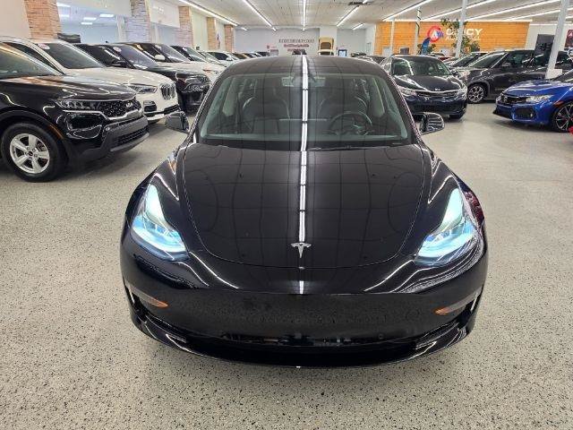 Used 2022 Tesla Model 3 Standard Range RWD image 3