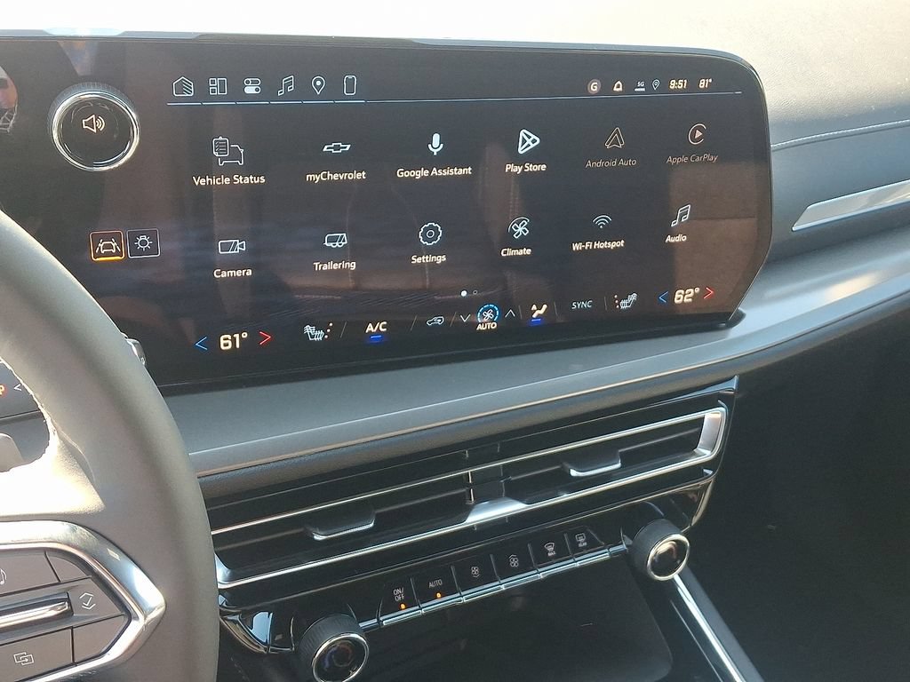 New 2027 Chevrolet Traverse LT w/ Midnight/Sport Edition FWD image 8