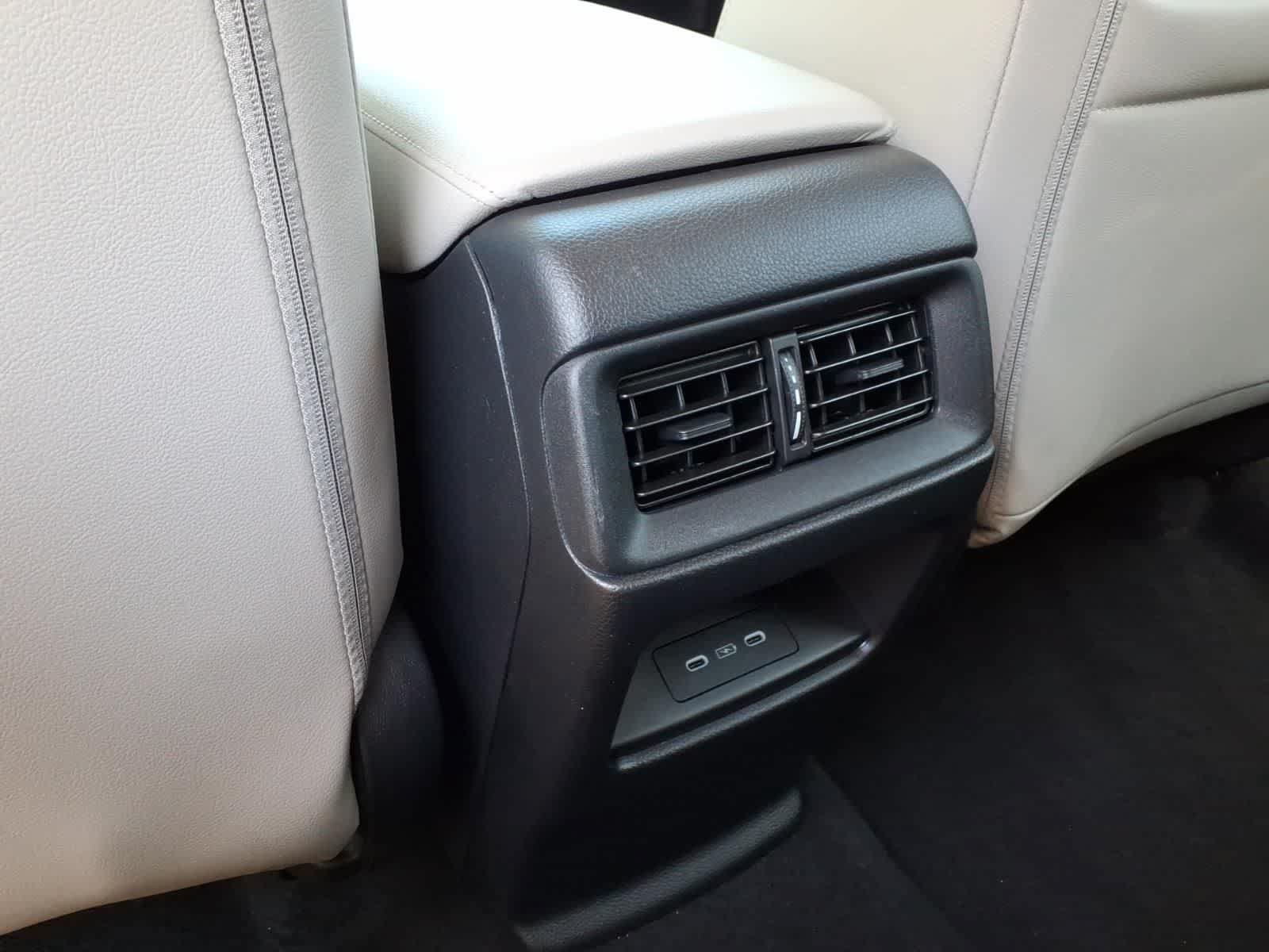Used 2024 Honda CR-V EX-L image 11
