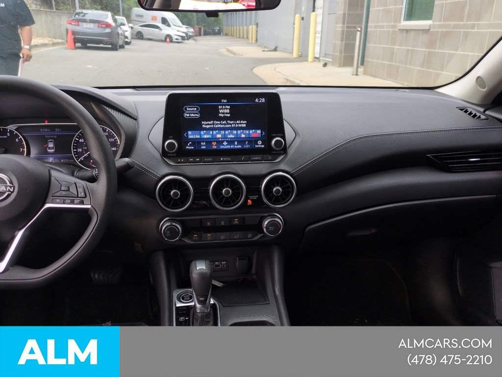 Used 2024 Nissan Sentra SV FWD image 12