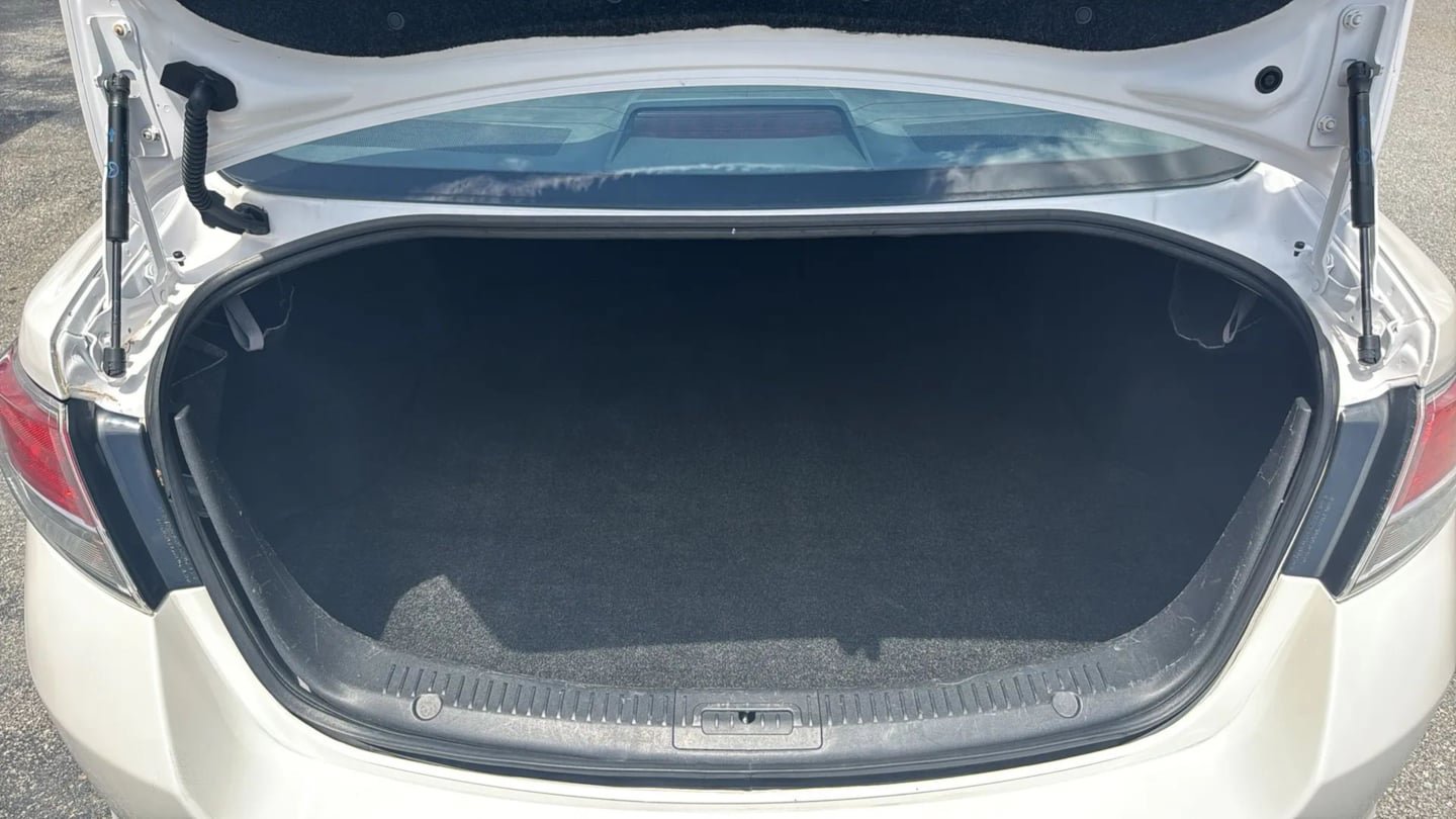 Used 2012 MAZDA MAZDA6 i Sport FWD image 38