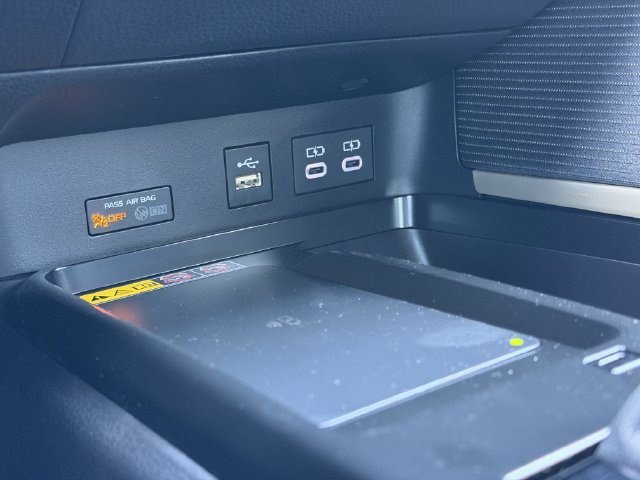 New 2026 Toyota Camry SE w/ Convenience Package FWD image 19