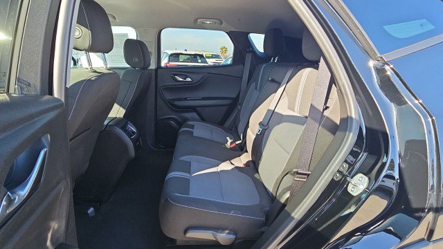 Used 2025 Chevrolet Blazer LT FWD image 25