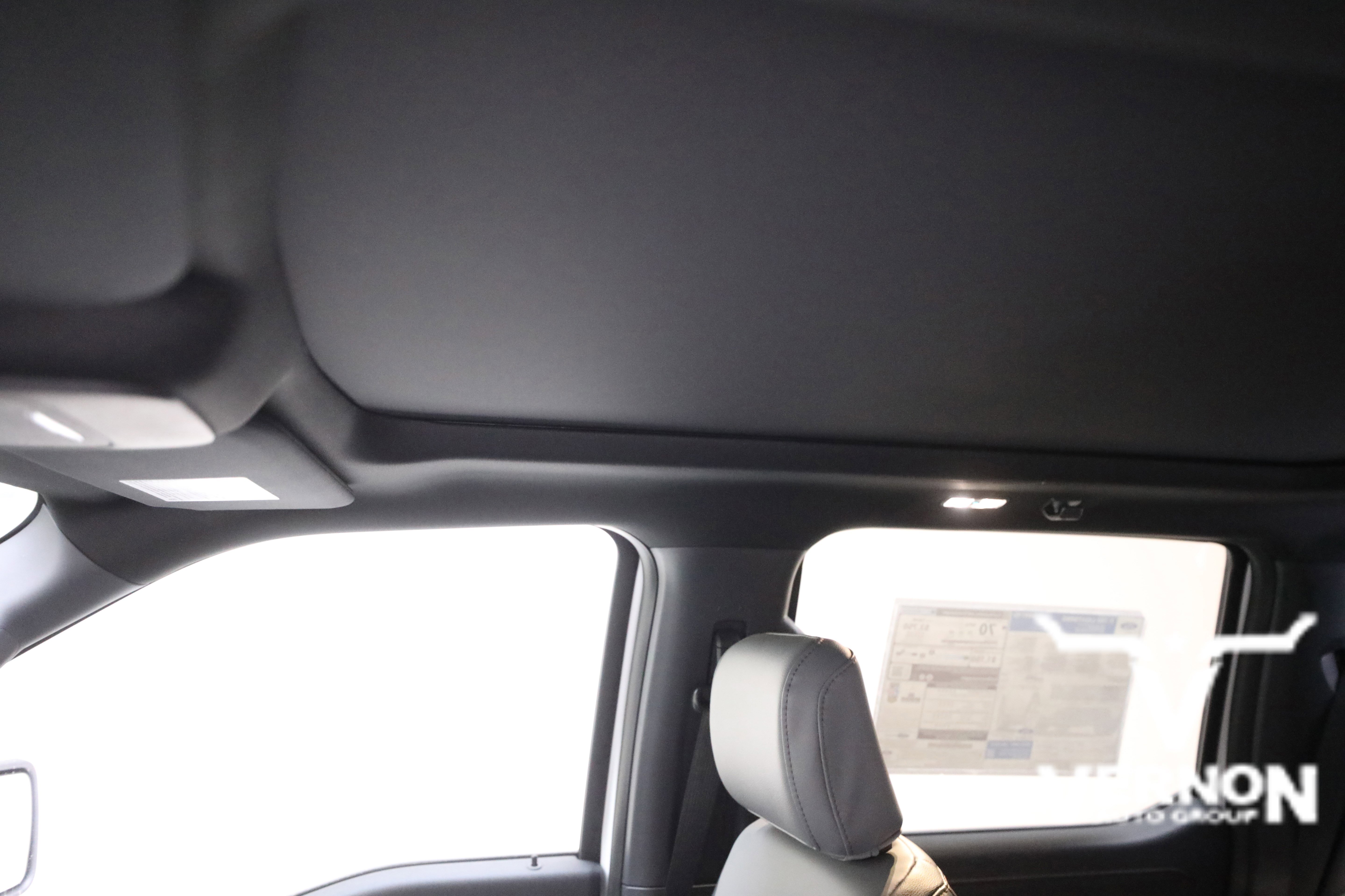 New 2025 Ford F150 Lightning Lariat image 14