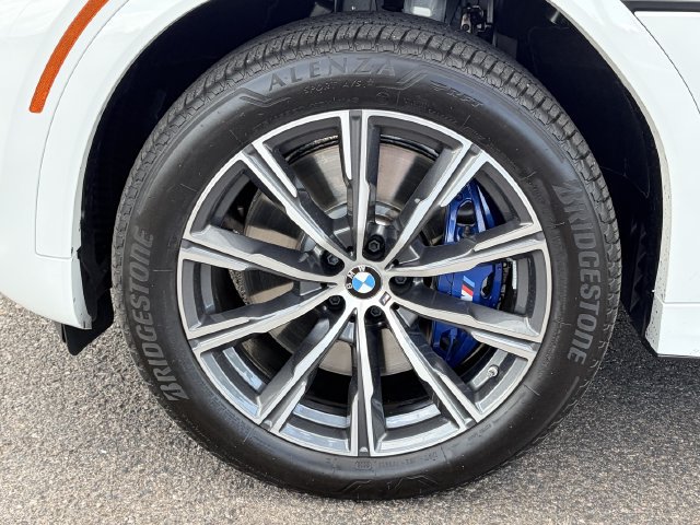 Used 2026 BMW X6 M60i AWD/4WD image 10