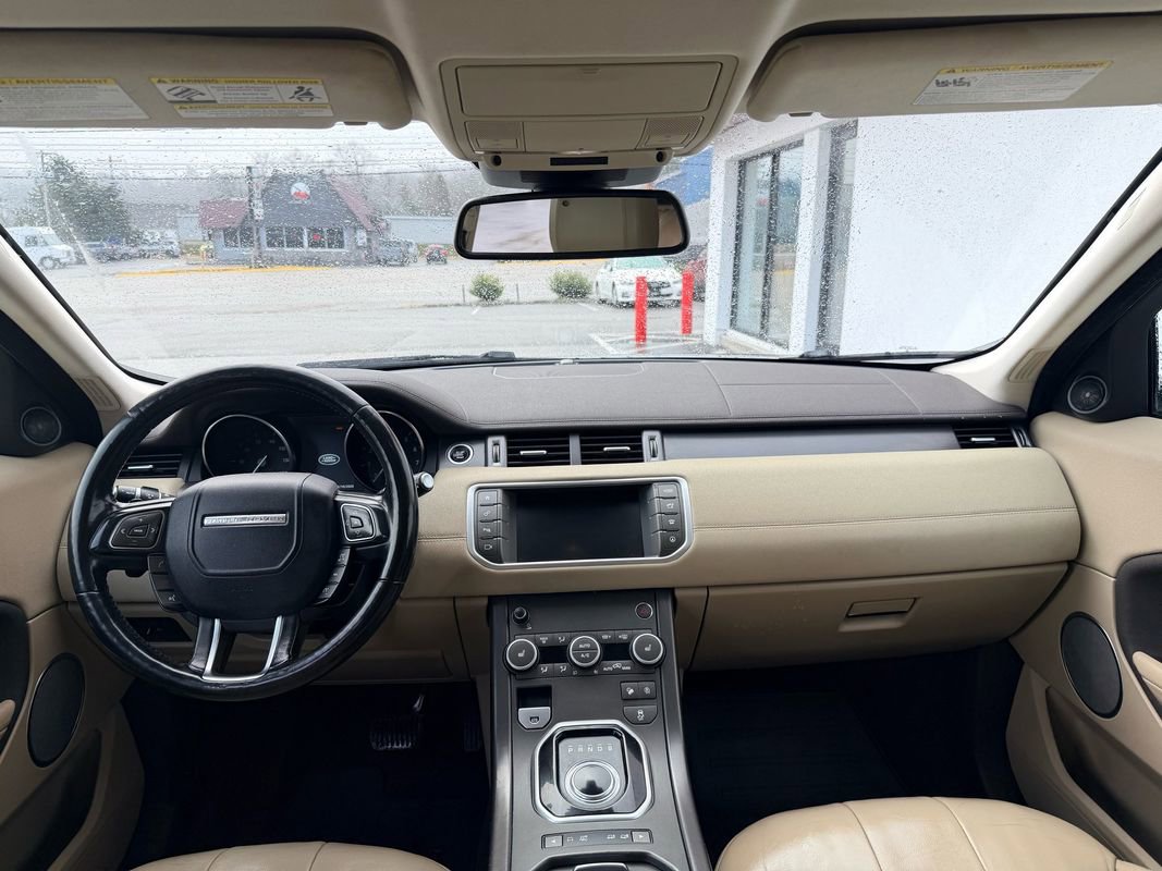 Used 2018 Land Rover Range Rover Evoque SE Premium AWD/4WD image 18
