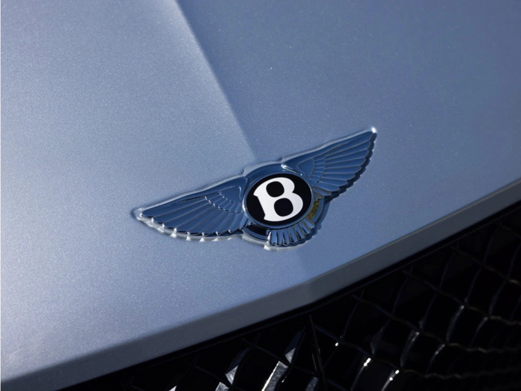 Certified 2024 Bentley Bentayga Extended Wheelbase image 18