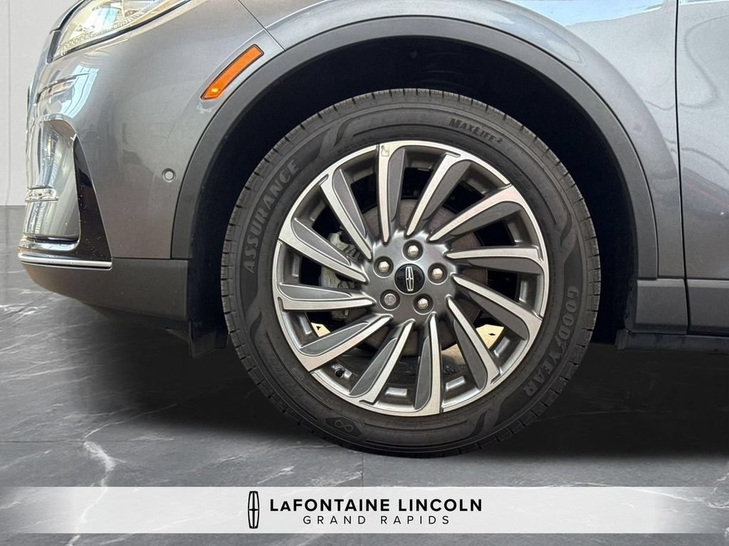 Used 2023 Lincoln Corsair Reserve w/ Equipment Group 202A AWD/4WD image 33