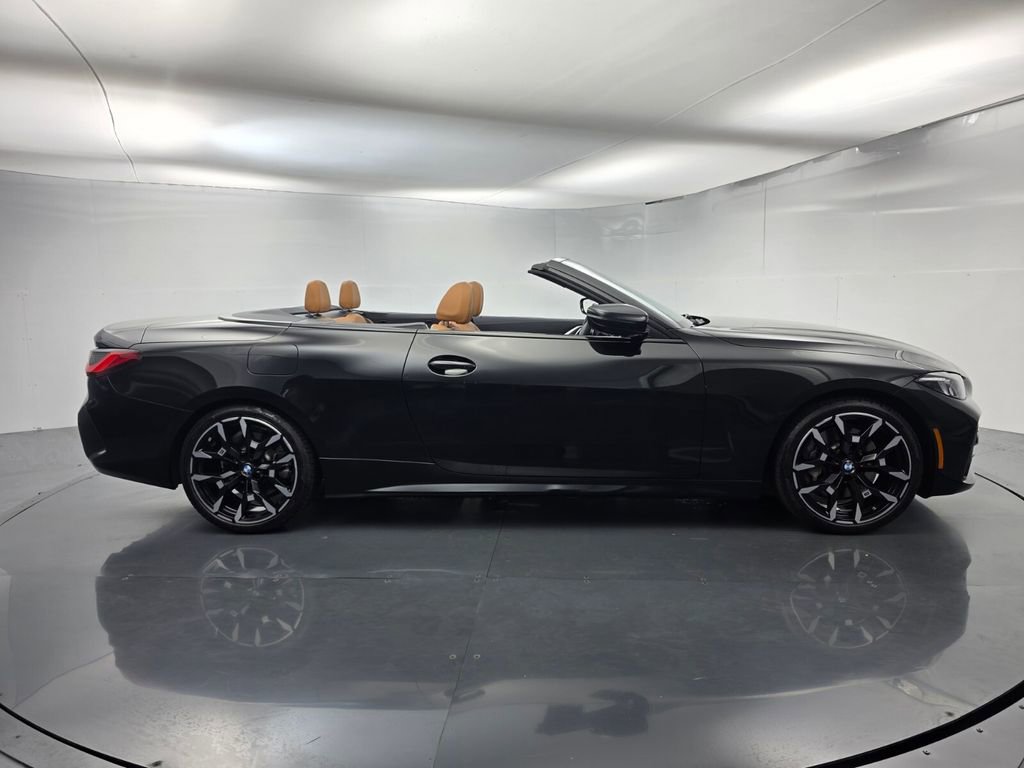 Used 2026 BMW 430i Convertible RWD image 3