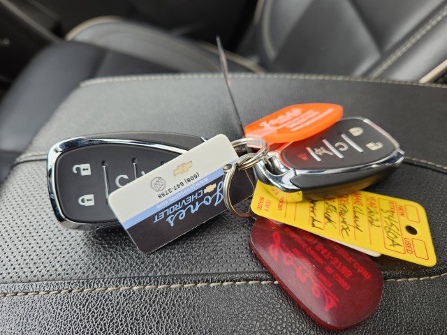 Used 2022 Chevrolet Traverse Premier w/ Redline Edition image 56