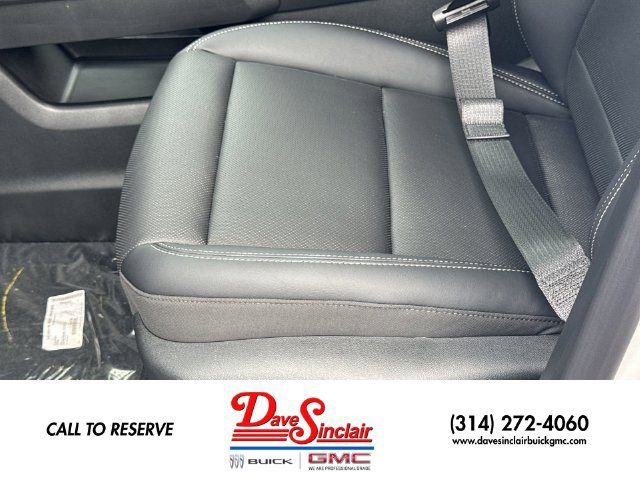 New 2027 GMC Terrain Elevation w/ Elevation Premium Package FWD image 12