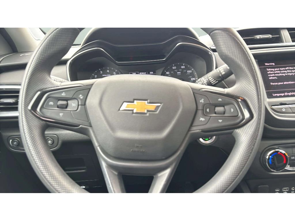 Used 2022 Chevrolet TrailBlazer LT w/ Driver Confidence Package image 14