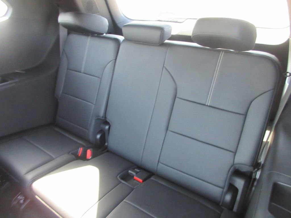 New 2026 GMC Acadia Elevation image 14