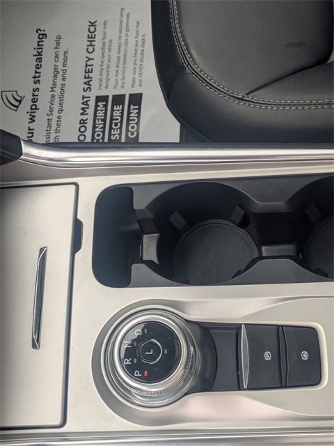 Used 2024 Ford Explorer XLT w/ Equipment Group 202A image 21