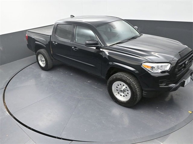 Used 2020 Toyota Tacoma SR image 9