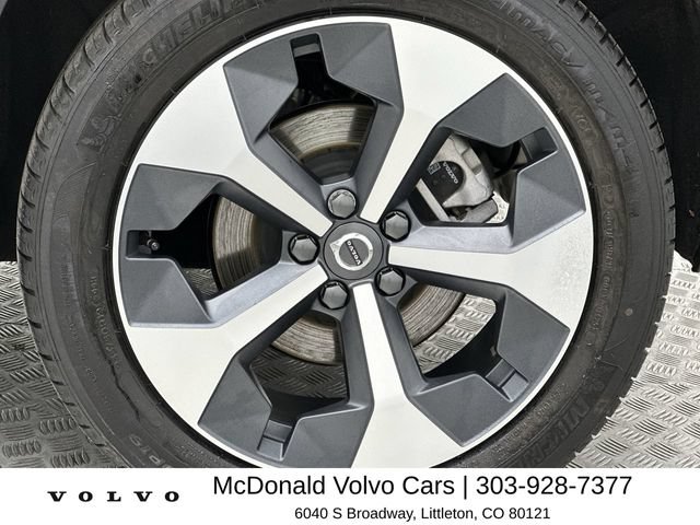 Certified 2026 Volvo XC40 B5 Plus w/ Protection Package Premier AWD/4WD image 10