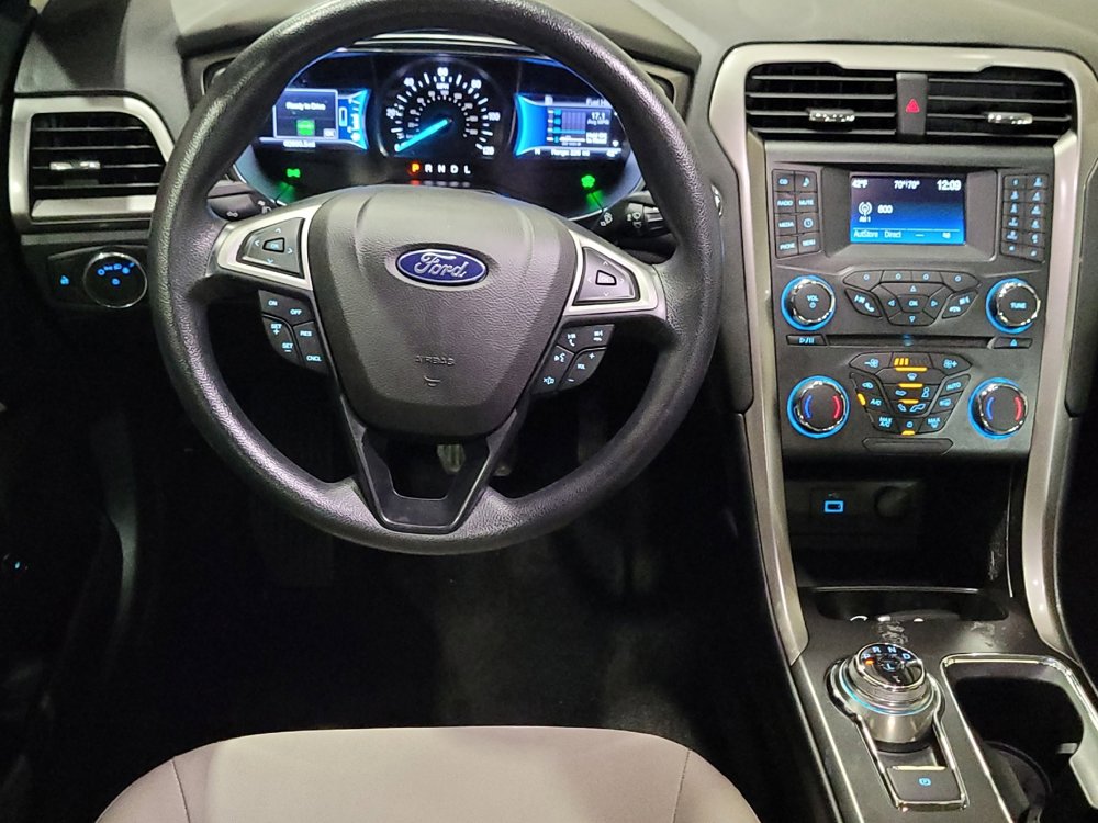 Used 2018 Ford Fusion S image 22