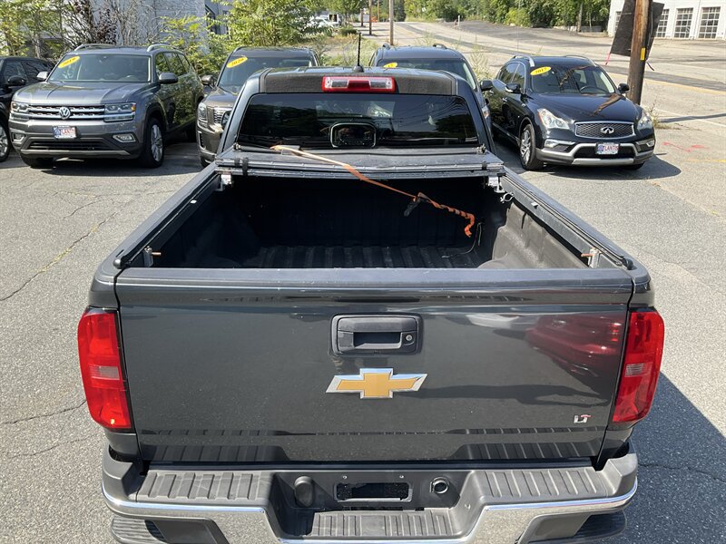 Used 2015 Chevrolet Colorado LT w/ Luxury Package RWD image 11