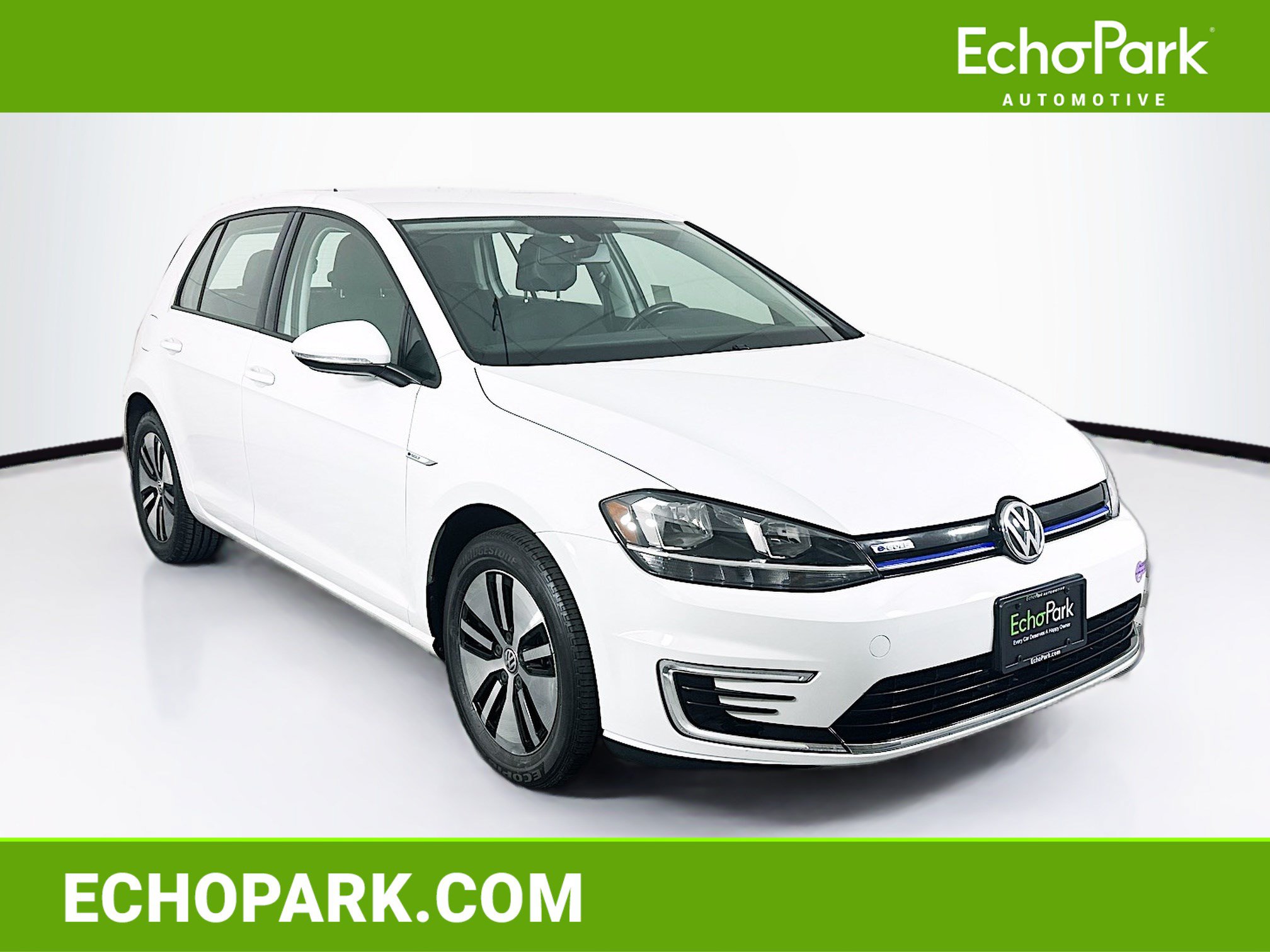 Used 2019 Volkswagen e-Golf SE w/ Driver Assistance Package FWD image 1
