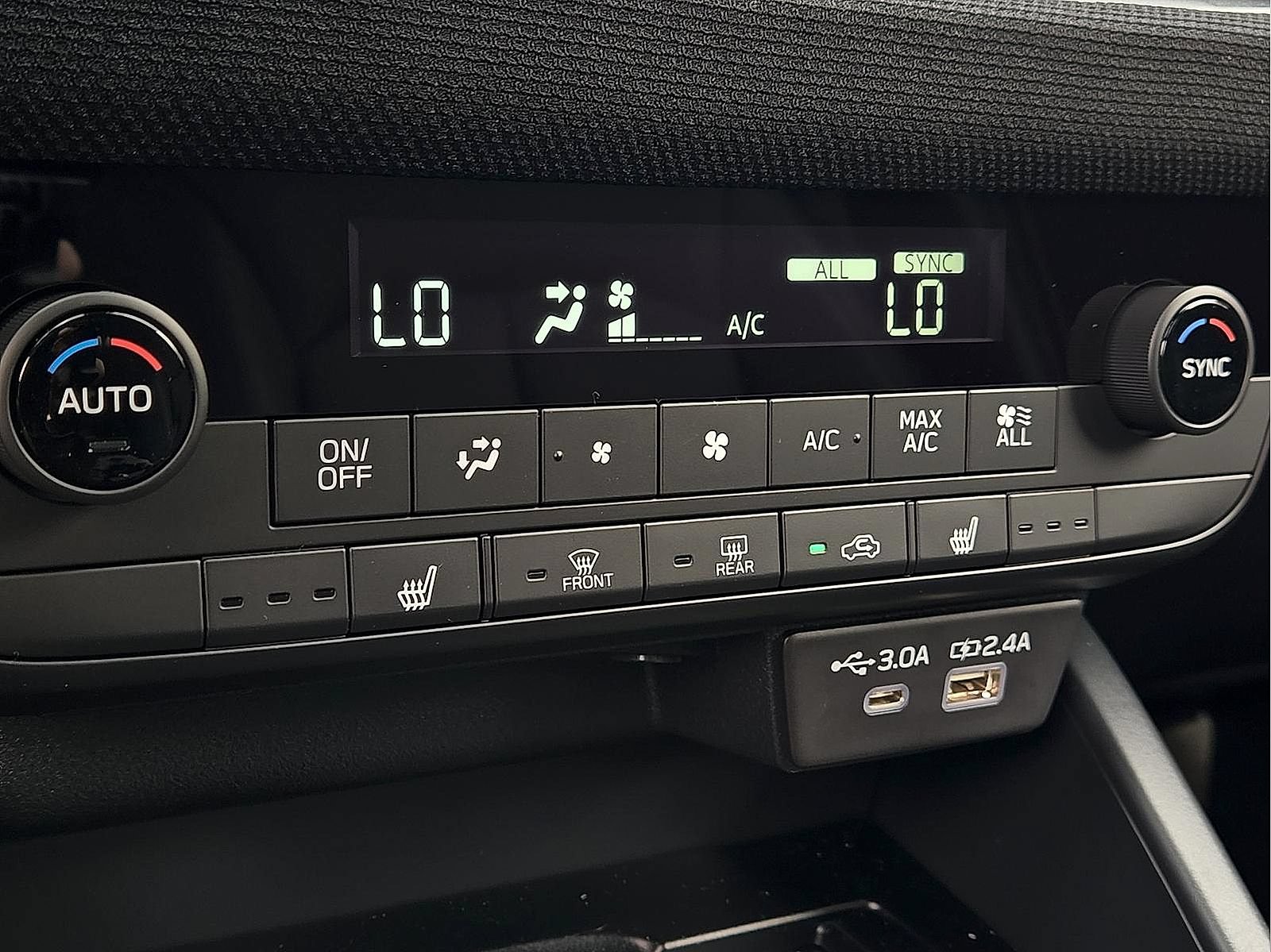 New 2026 Subaru Outback Premium AWD/4WD image 16