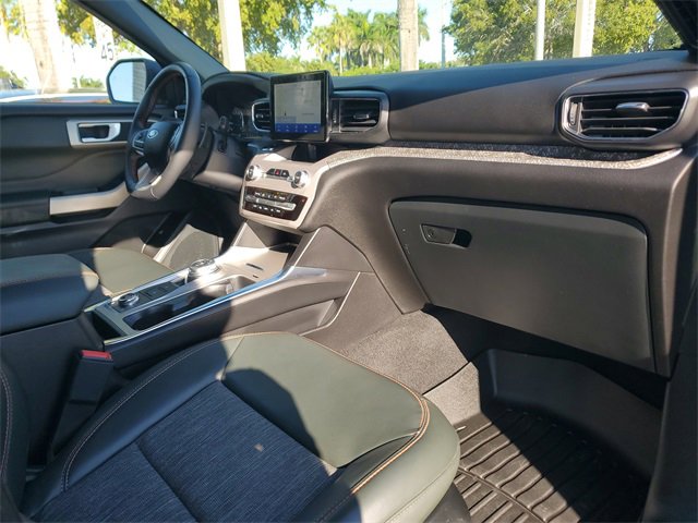 Used 2023 Ford Explorer Timberline image 11