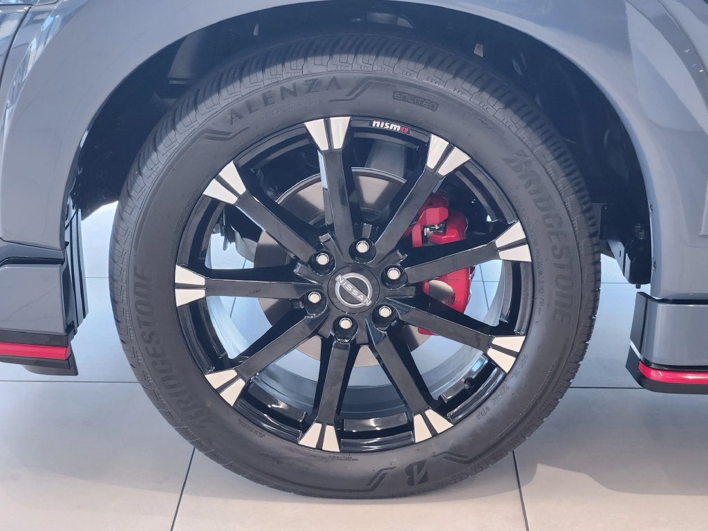 Used 2026 Nissan Armada NISMO AWD/4WD image 12
