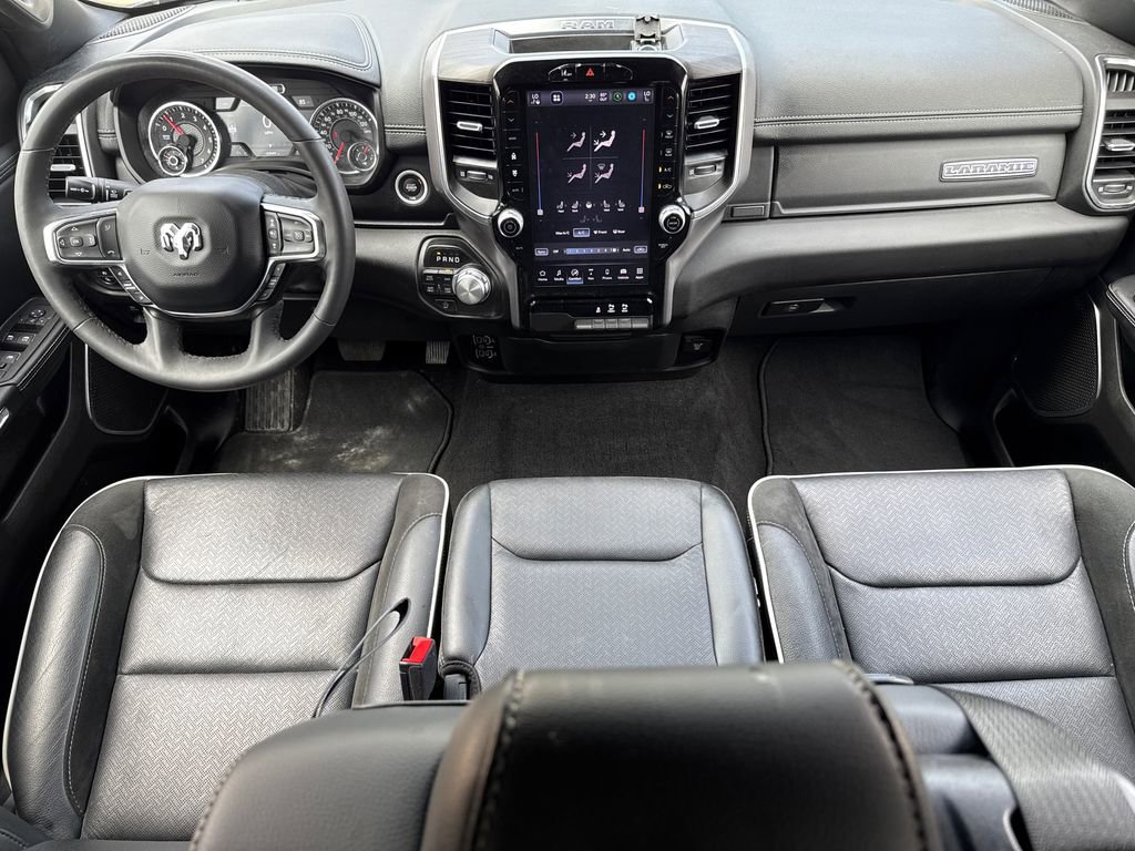 Used 2025 RAM 1500 Laramie image 12