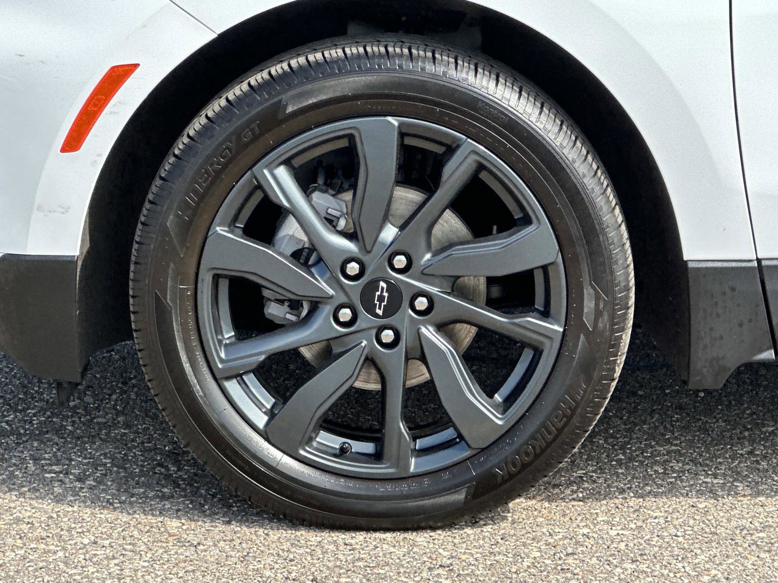 Certified 2023 Chevrolet Equinox RS FWD image 8