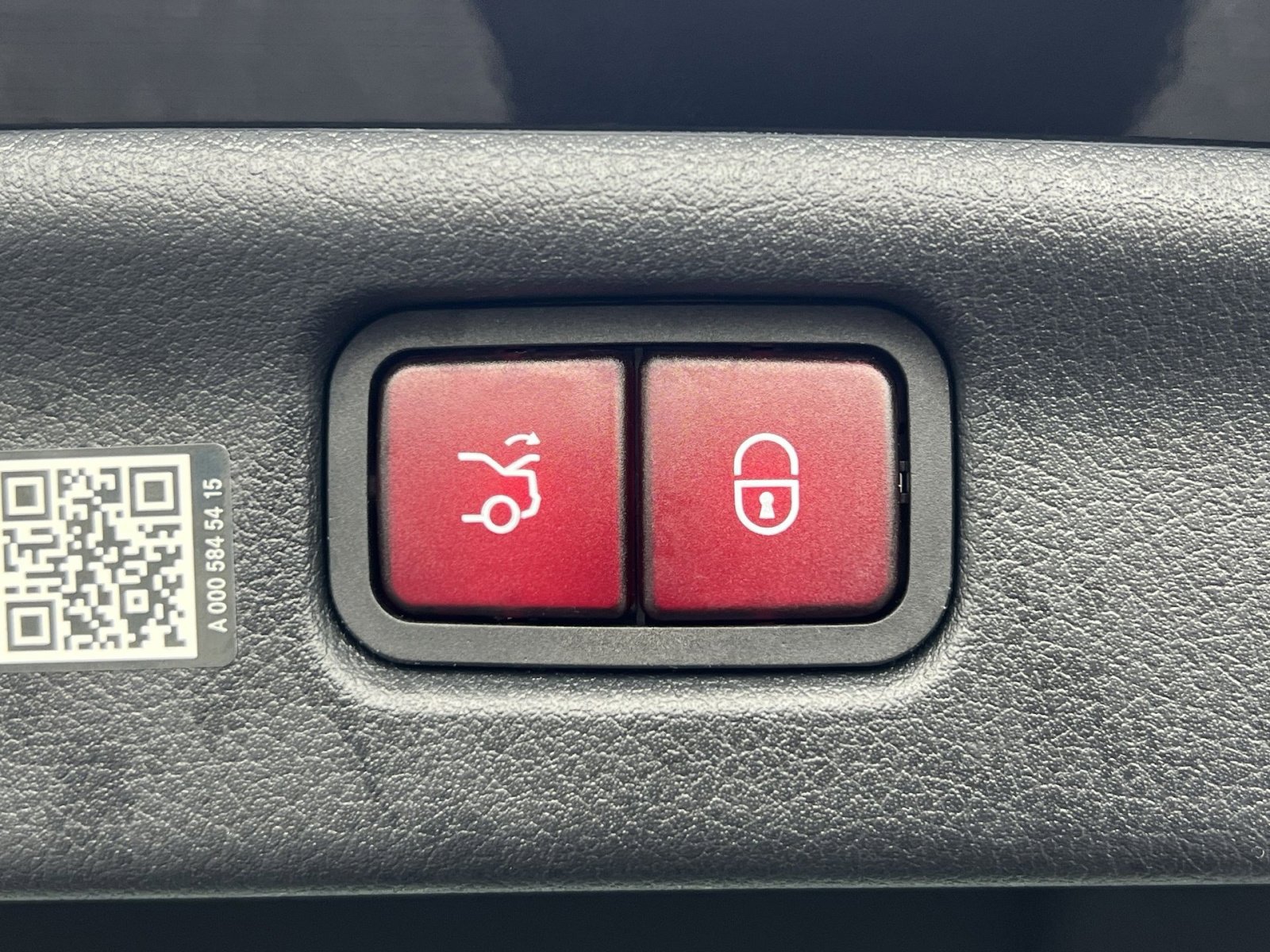 Certified 2024 Mercedes-Benz C 300 C 300 image 25