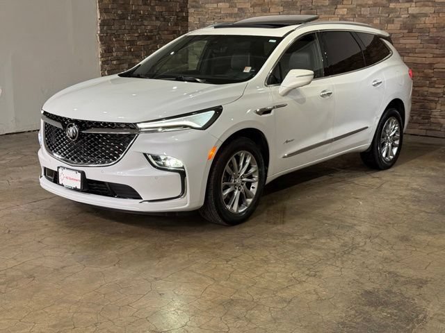 Used 2024 Buick Enclave Avenir w/ Avenir Technology Package AWD/4WD image 5