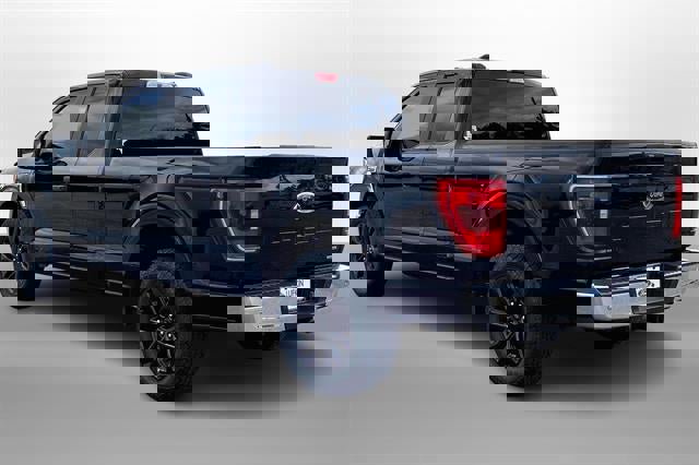 Used 2022 Ford F150 XLT w/ Trailer Tow Package image 10