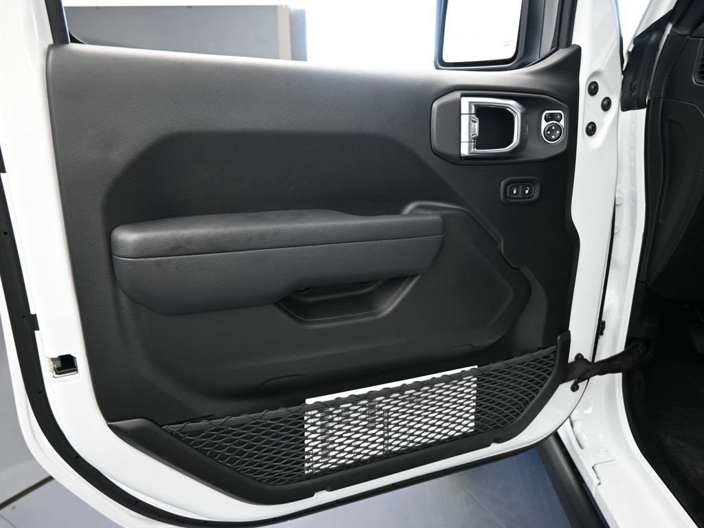 New 2026 Jeep Gladiator Willys image 15