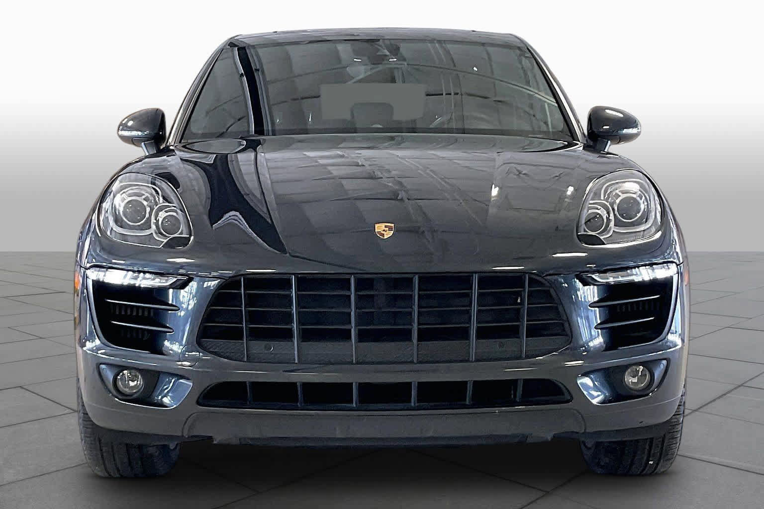 Used 2017 Porsche Macan S AWD/4WD image 3