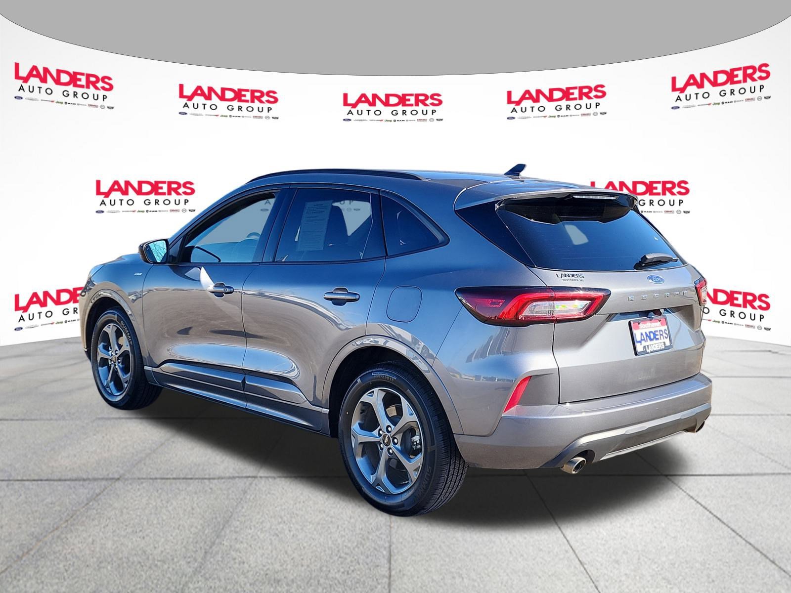 Certified 2024 Ford Escape ST-Line image 5