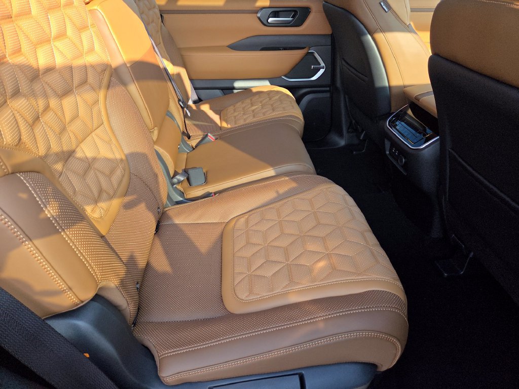New 2026 Nissan Armada Platinum Reserve AWD/4WD image 30