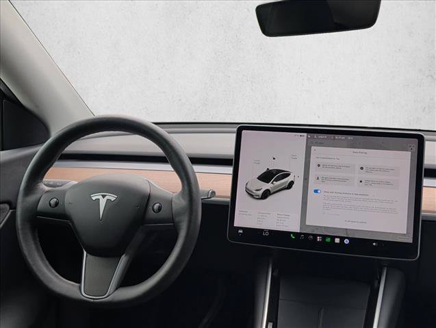 Used 2021 Tesla Model Y Long Range AWD/4WD image 25