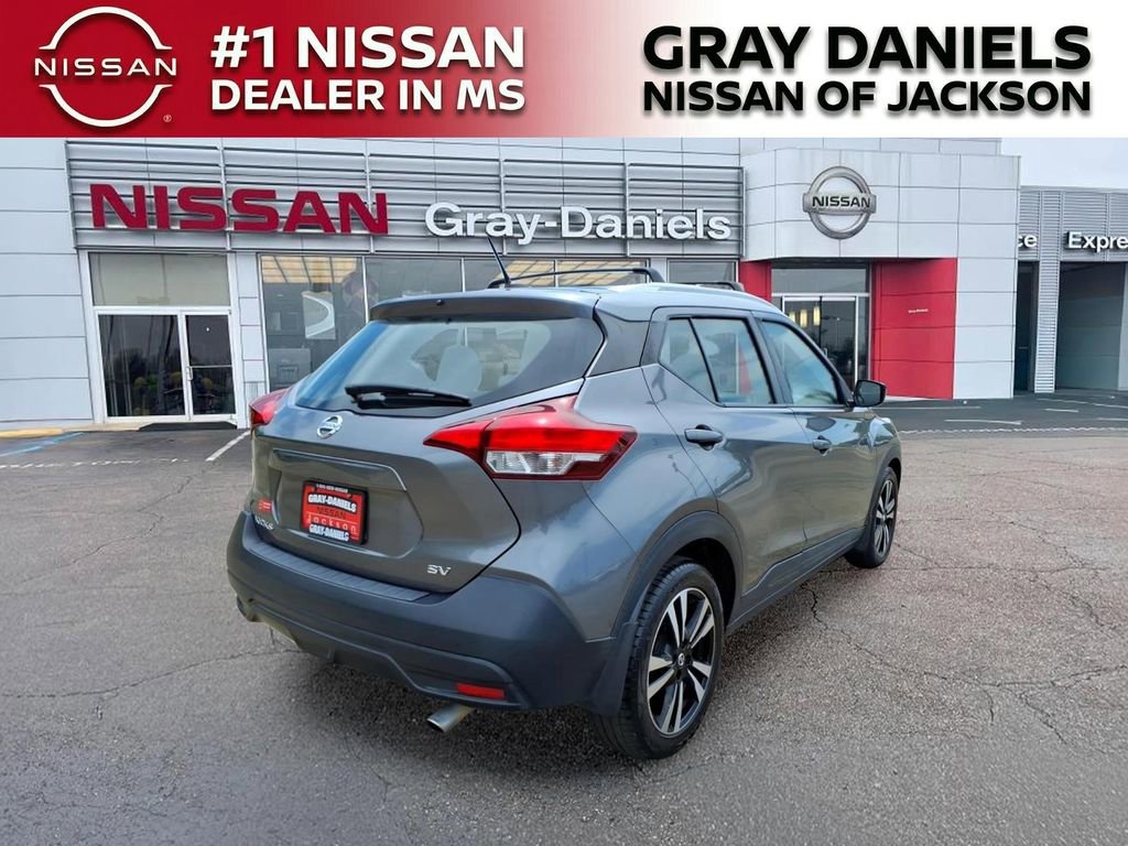 Used 2019 Nissan Kicks SV w/ Exterior Package image 7