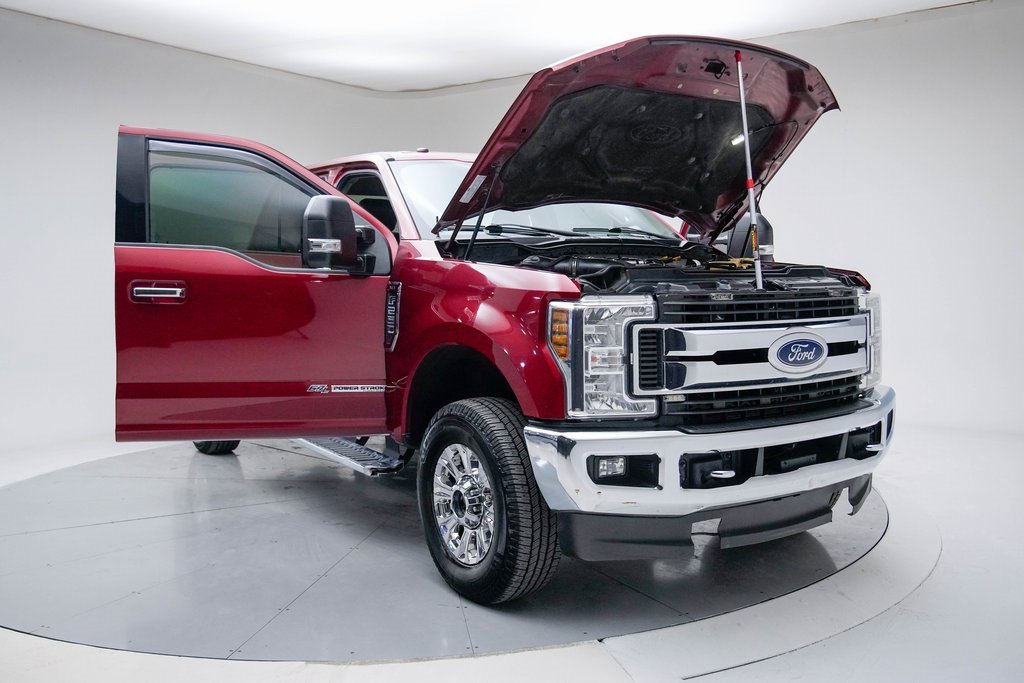 Used 2018 Ford F250 XLT w/ XLT Premium Package image 15