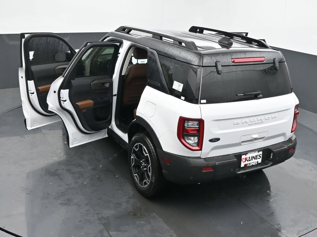 New 2025 Ford Bronco Sport Outer Banks w/ Outer Banks Tech Package+ image 63