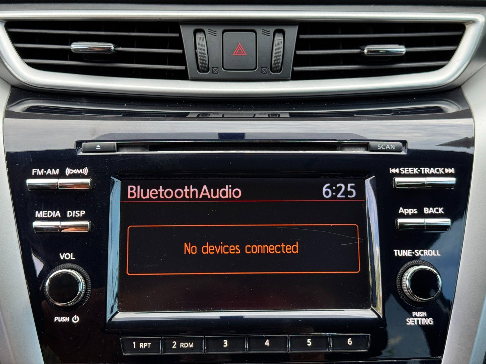 Used 2016 Nissan Murano S FWD image 22