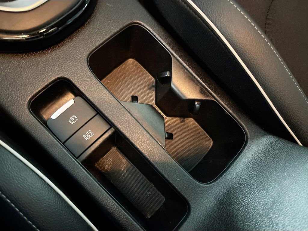 Certified 2024 Kia Forte GT-Line image 15