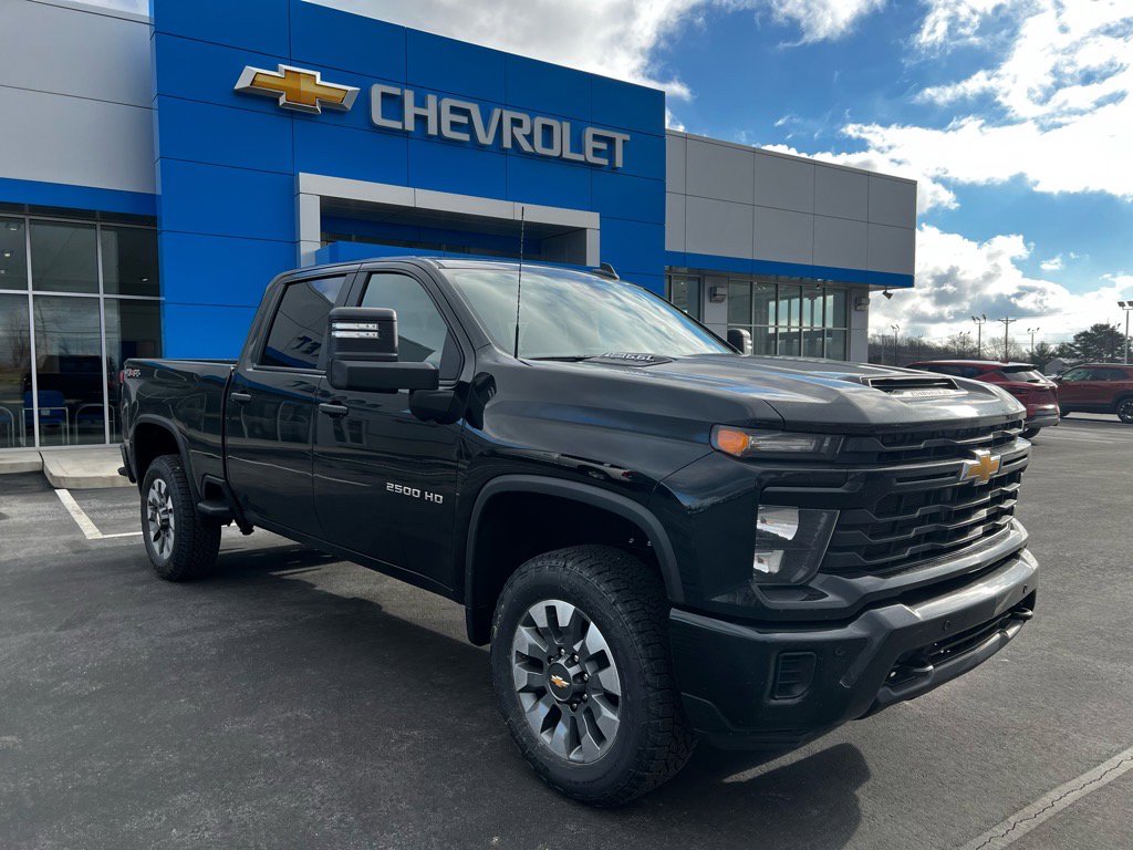 New 2025 Chevrolet Silverado 2500 Custom w/ Custom Value Package image 3