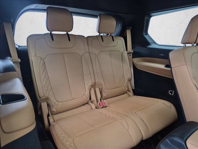 Used 2023 Jeep Grand Cherokee L Summit w/ Advanced Protech Group IV AWD/4WD image 23