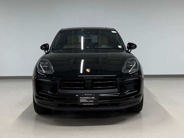 Certified 2026 Porsche Macan AWD/4WD image 9