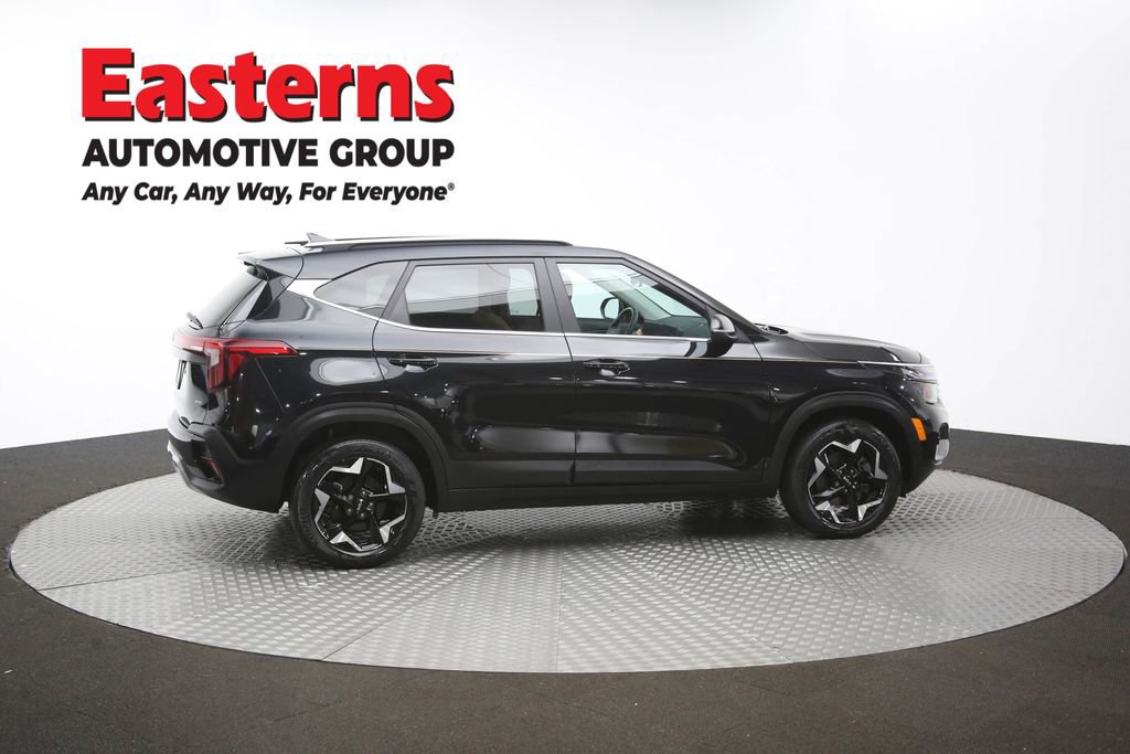 Used 2024 Kia Seltos EX AWD/4WD image 44