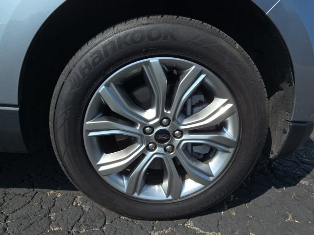 Used 2024 Ford Edge Titanium AWD/4WD image 31