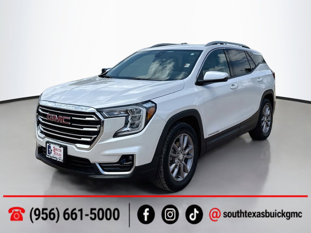 Used 2023 GMC Terrain SLT w/ Infotainment Package II FWD image 3